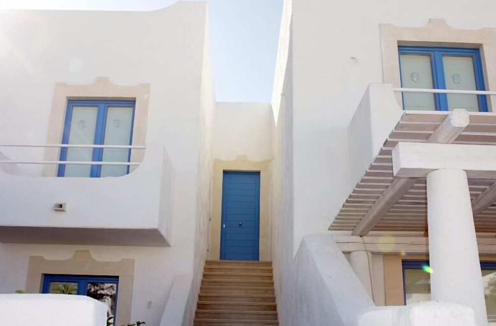 Фото Nicolaus Club Borgo Rio Favara Resort