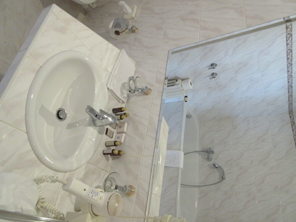 Фото Opera Hotel