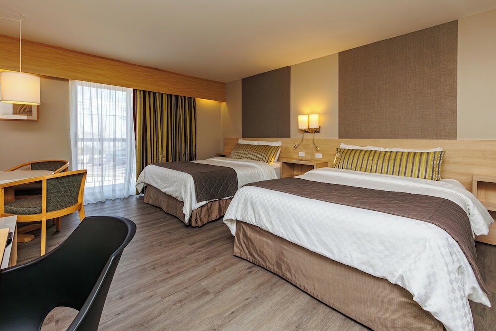 Фото Hôtel-Motel Castel de la Mer