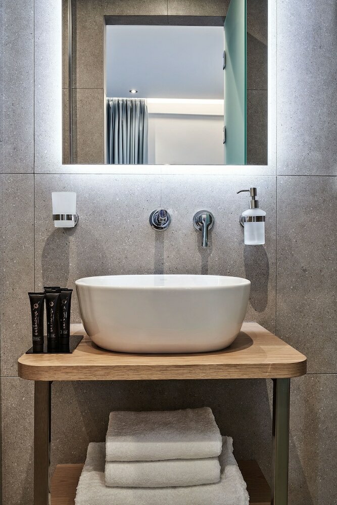 Фото Nlh Kerameikos - Neighborhood Lifestyle Hotels