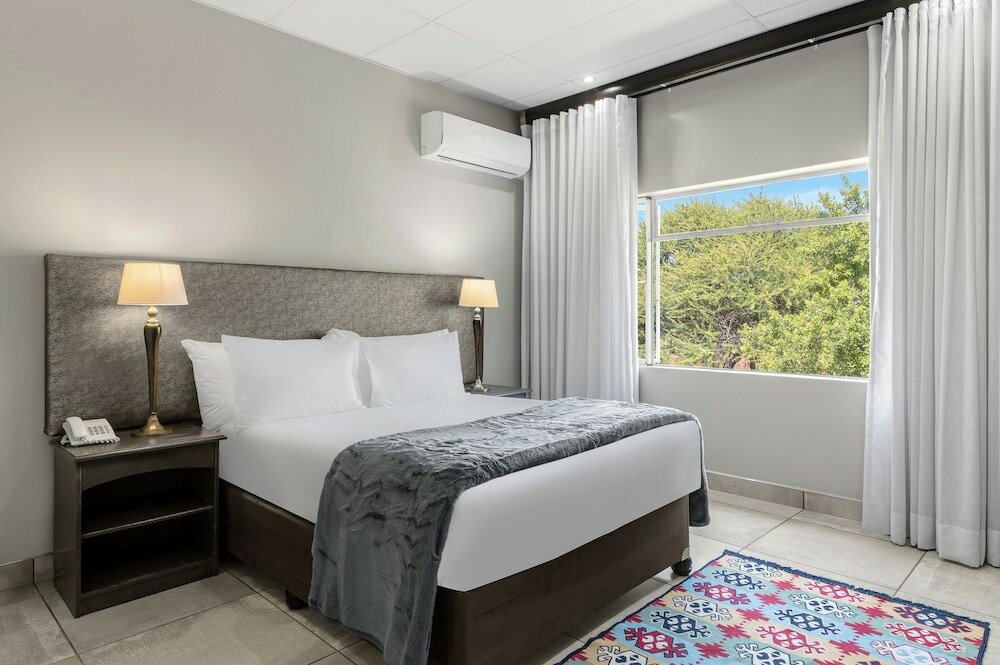 Фото отеля 3