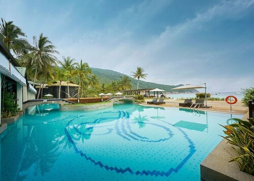 Гостиница The Taaras Beach & SPA Resort в Штате Тренгану