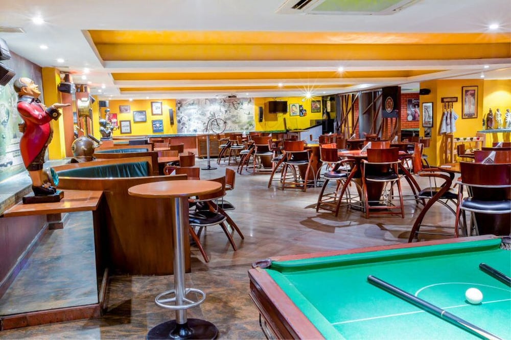 Фото Radha Regent