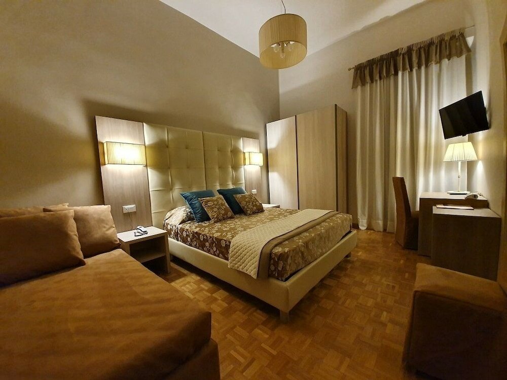Фото Hotel Continentale