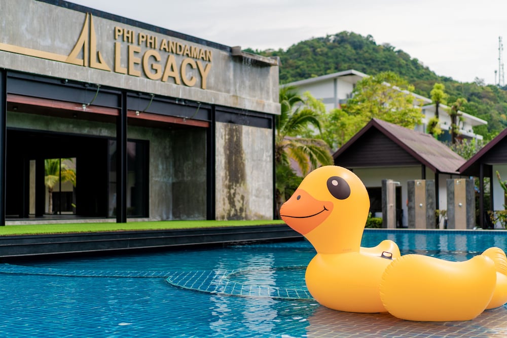 Фото Phi Phi Andaman Legacy Resort