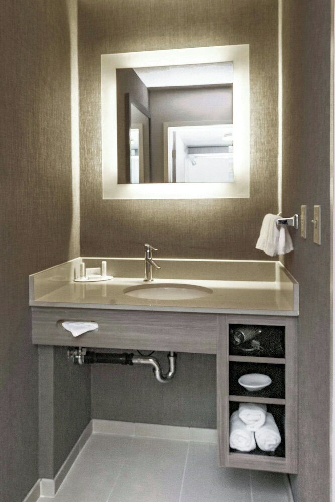 Фото SpringHill Suites Anchorage Midtown