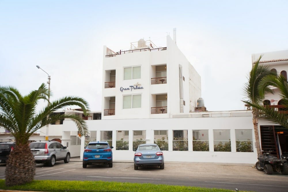 Фото отеля 1