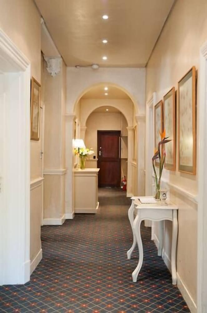 Фото Altona Lodge	