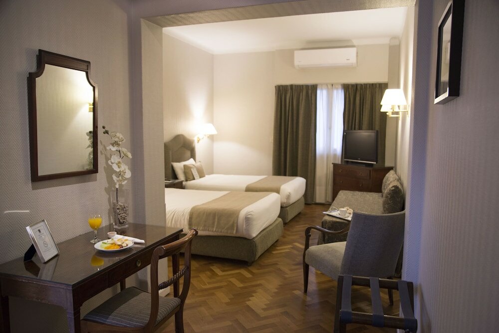 Фото Lafayette Hotel