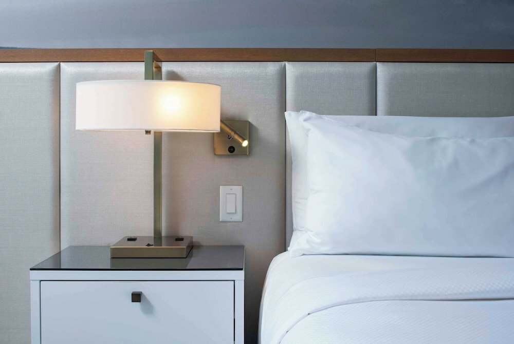 Фото Loews Minneapolis Hotel