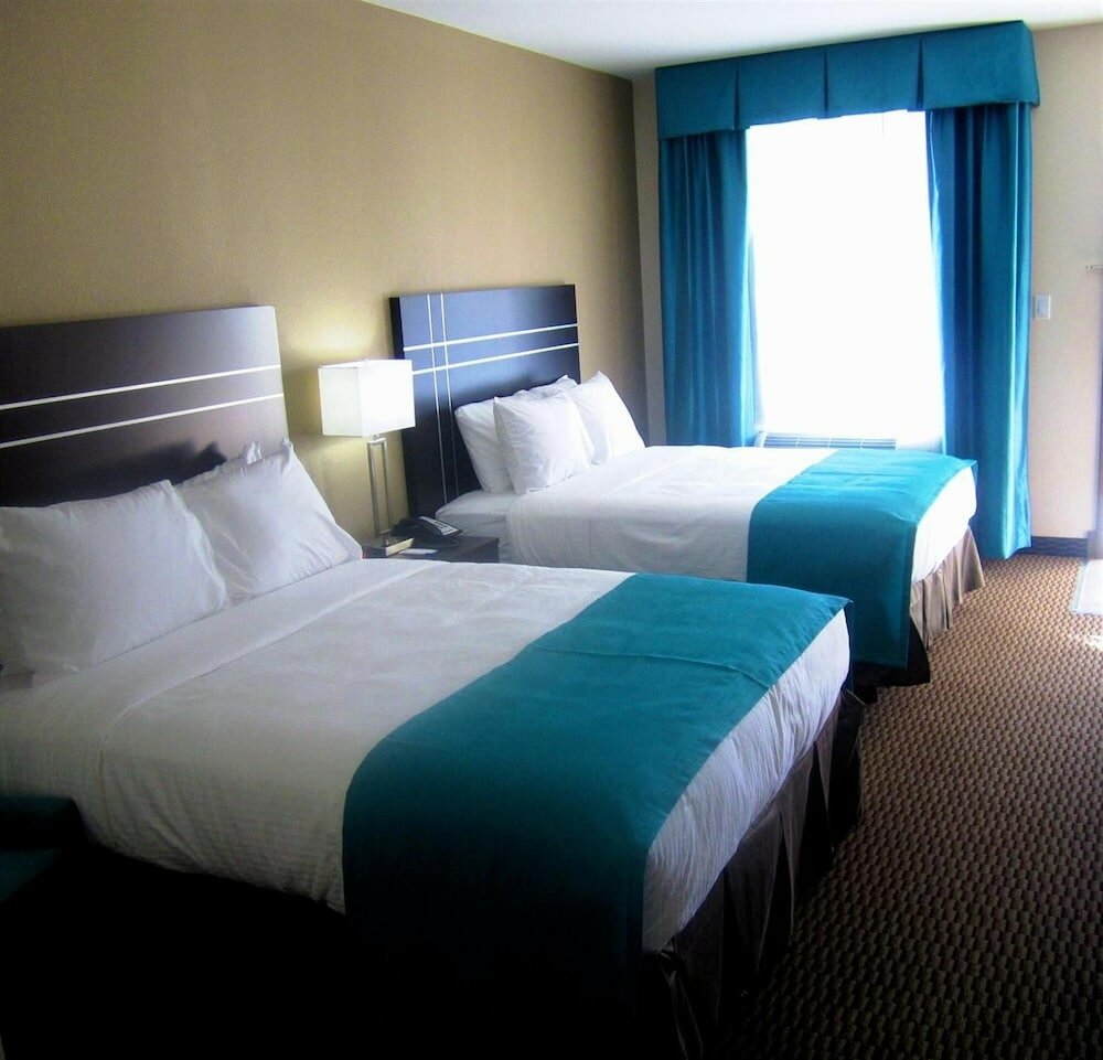 Фото Americas Best Value Inn & Suites Cuero