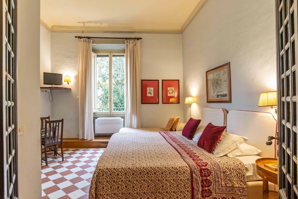 Фото Hotel Bonifacio