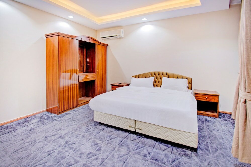 Фото Oyo 595 Aali For Residental Units