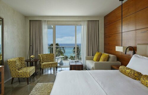 Внешний вид отеля Royal Blues Hotel в Дирфилд-Бич, фото 2