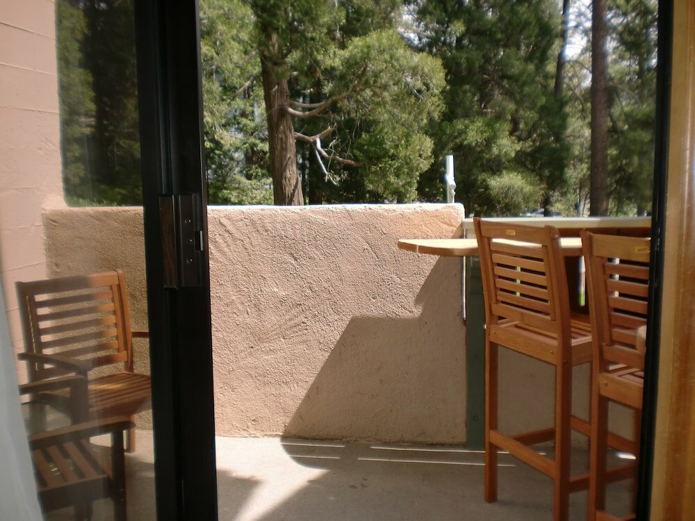 Фото The North Shore Inn