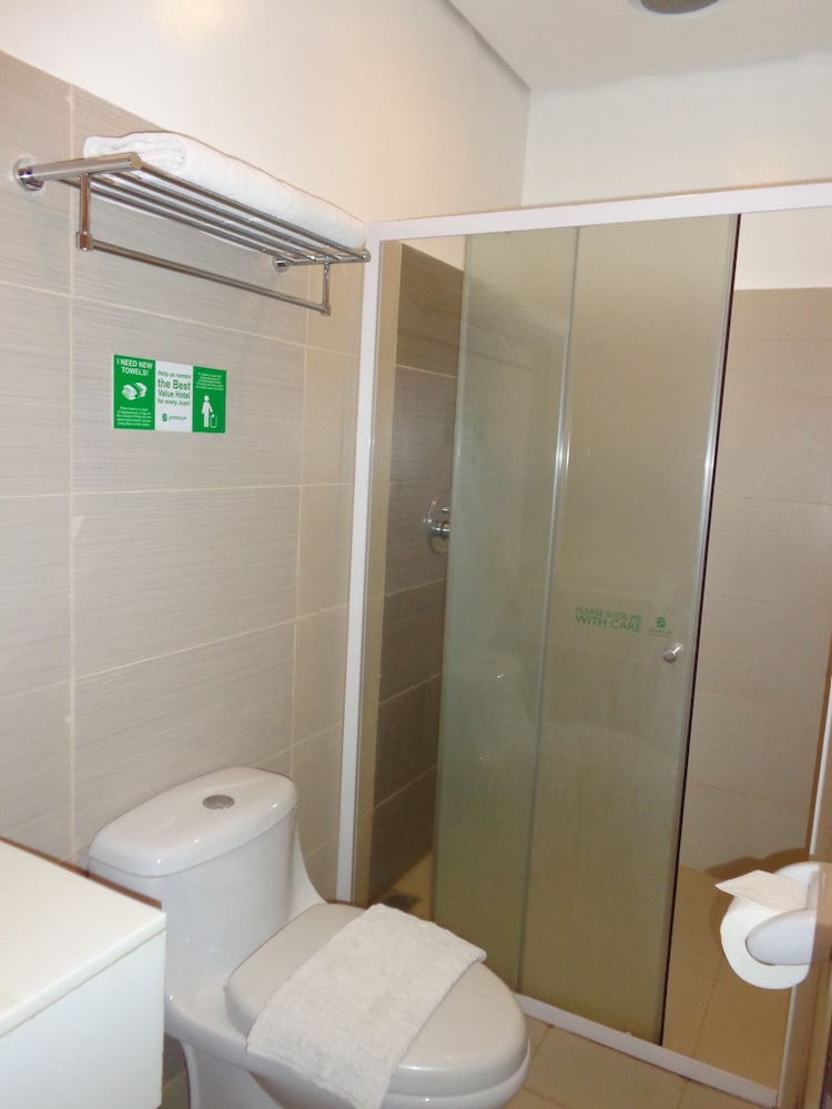 Фото Go Hotels Ortigas Center
