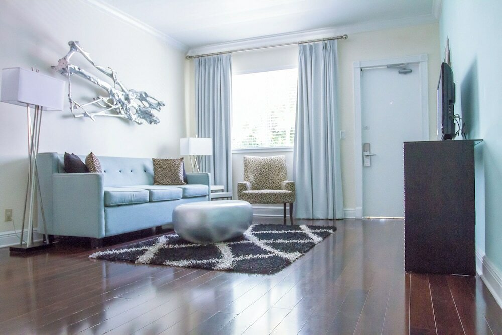 Фото Suites of Dorchester