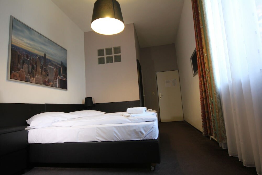 Фото Hotel Carlton