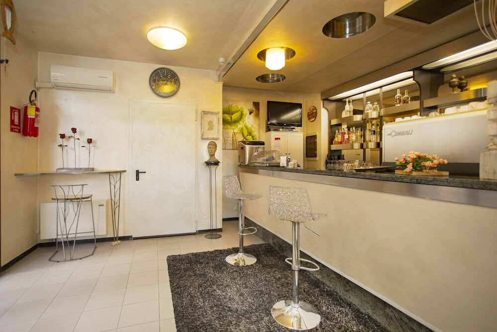 Фото Hotel Solarium