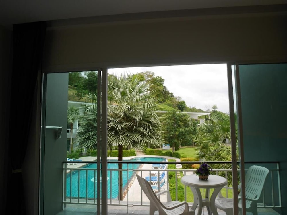 Фото Gypsy Sea View Resort