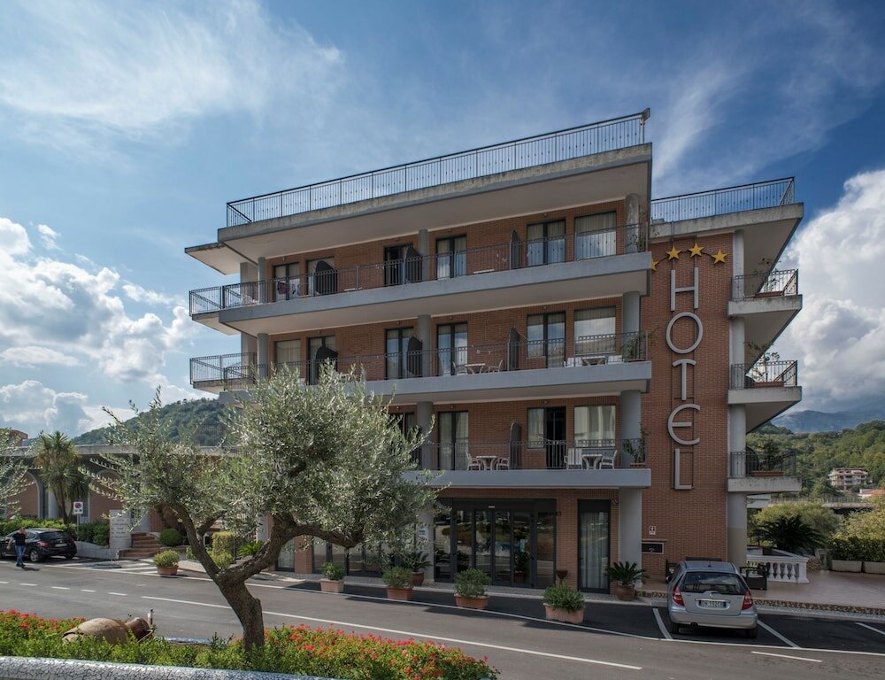 Фото Hotel Terme Capasso