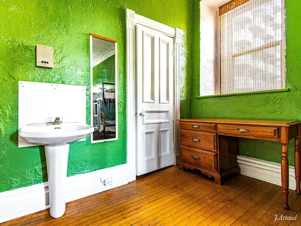 Фото Auberge du Plateau - Hostel