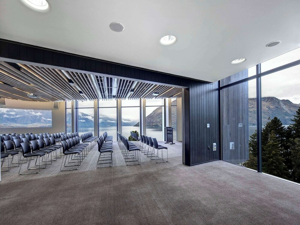 Фото Rendezvous Heritage Hotel Queenstown