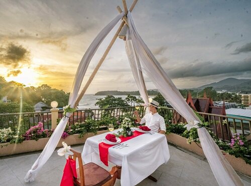 Внешний вид отеля Chanalai Garden Resort в Кароне, фото 5