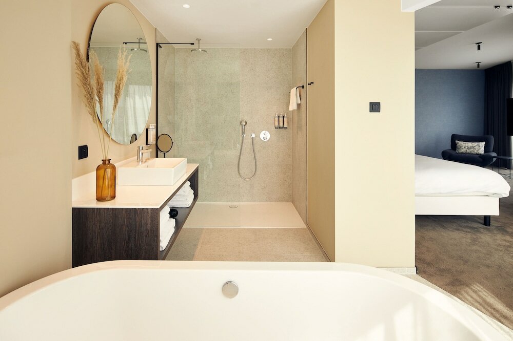 Фото Van der Valk Hotel Gent