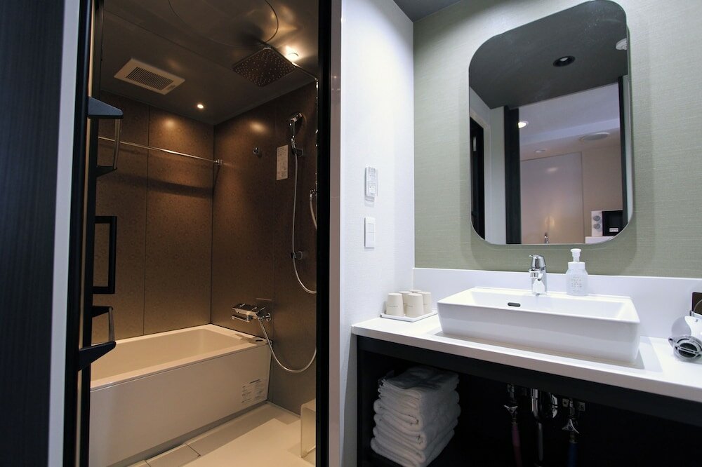 Фото Koko Hotel Residence Kyoto Nijo Castle