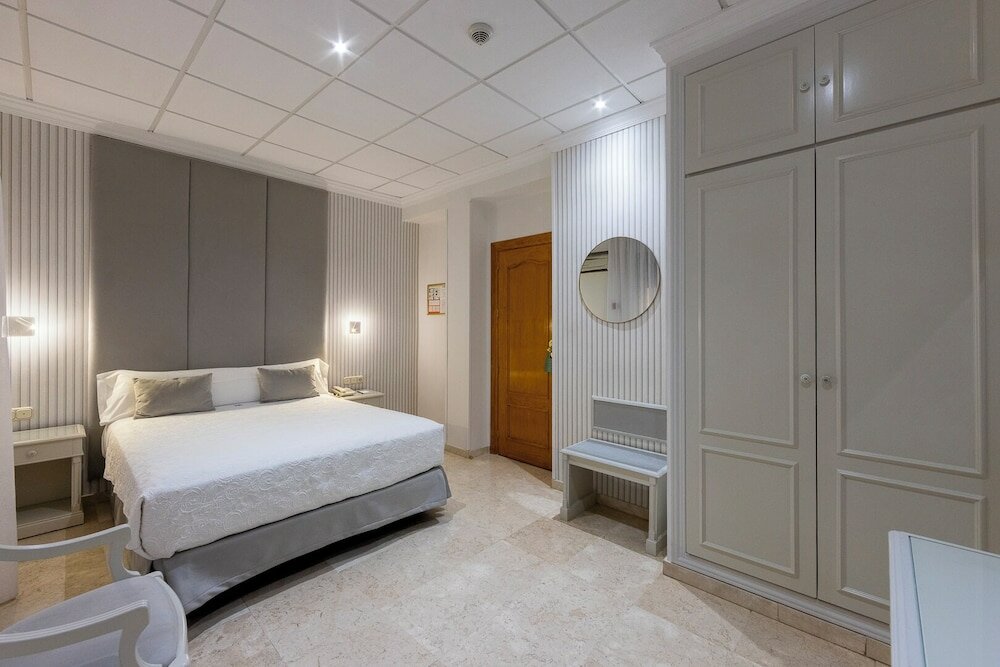 Фото Sacromonte Hotel