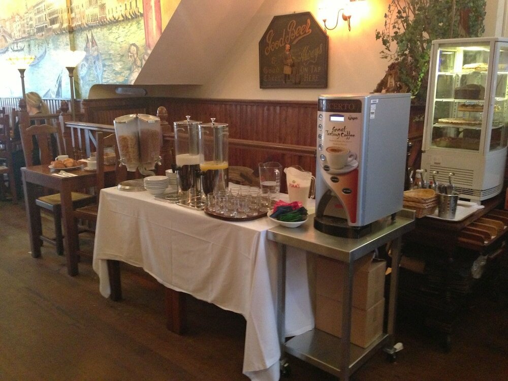 Фото Mermaid Suite Hotel