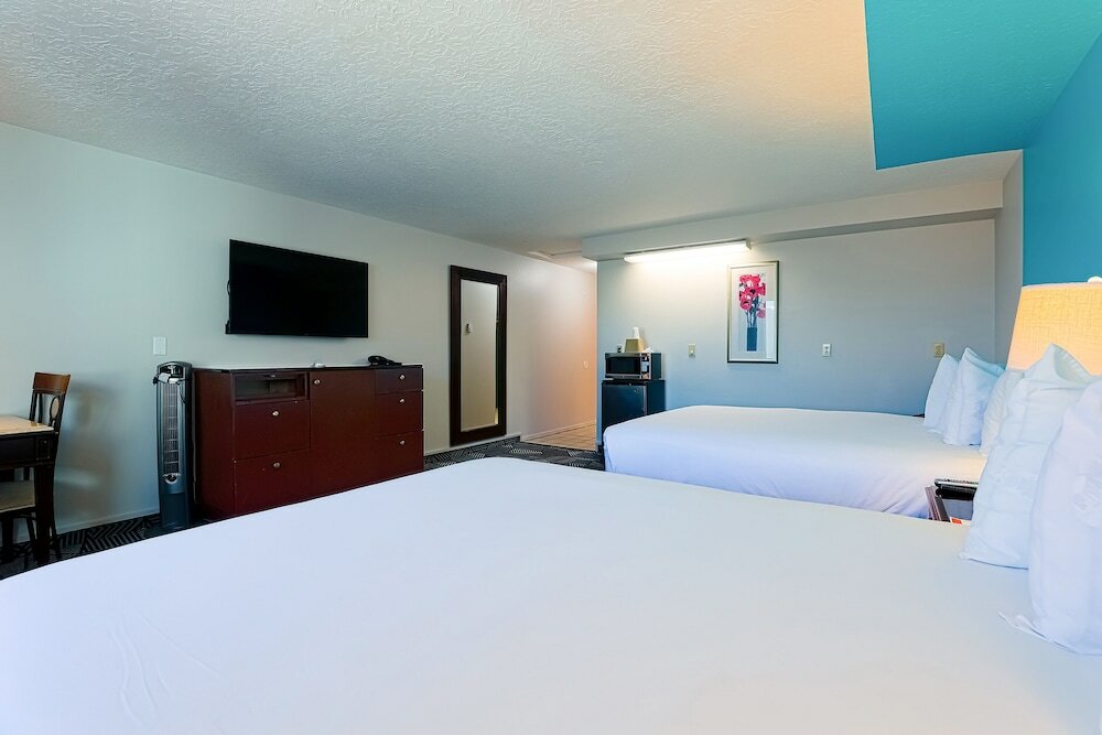 Фото Coast River Inn by Oyo Seaside