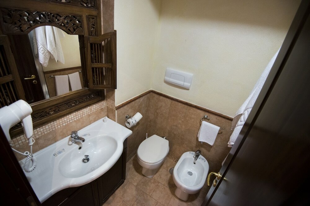 Фото Schilizzi Hotel