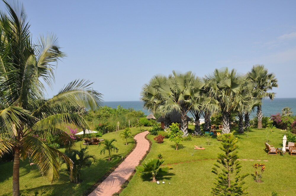 Фото Leo's Beach Hotel & Restaurant - Adults Only