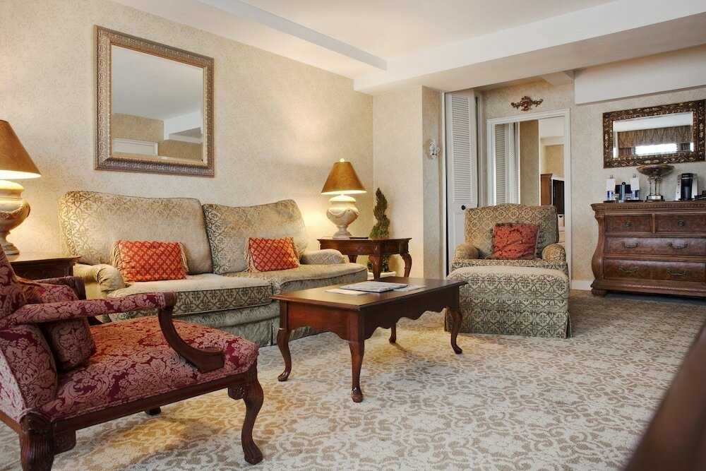 Фото Georgetown Inn