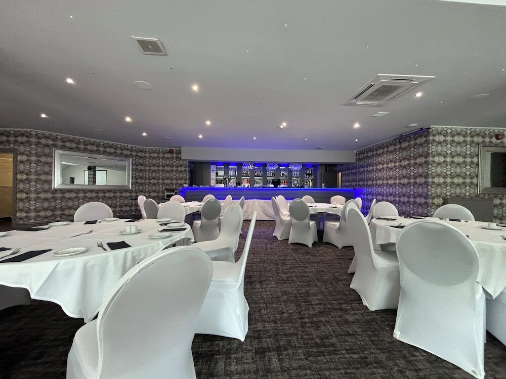 Фото Richmond Park Hotel