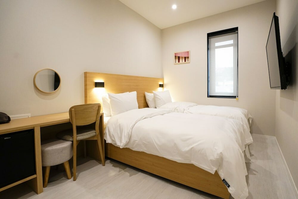 Фото Mipo Oceanside Hotel