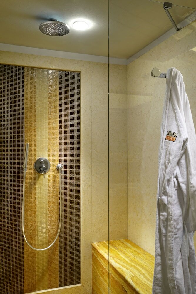 Фото Mario de' Fiori 37 Luxury Suites