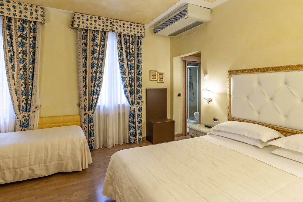 Фото Alba Palace Hotel