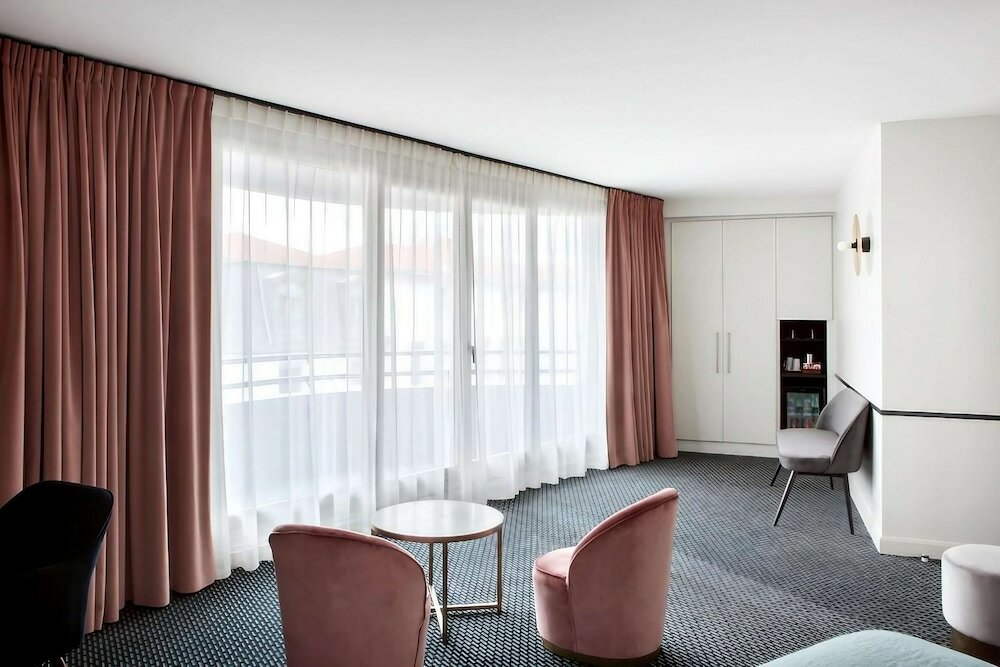 Фото Best Western Hotel du Pont Wilson