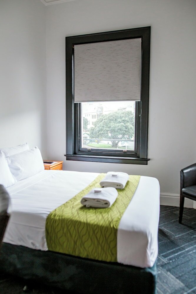 Фото The Cambridge Hotel