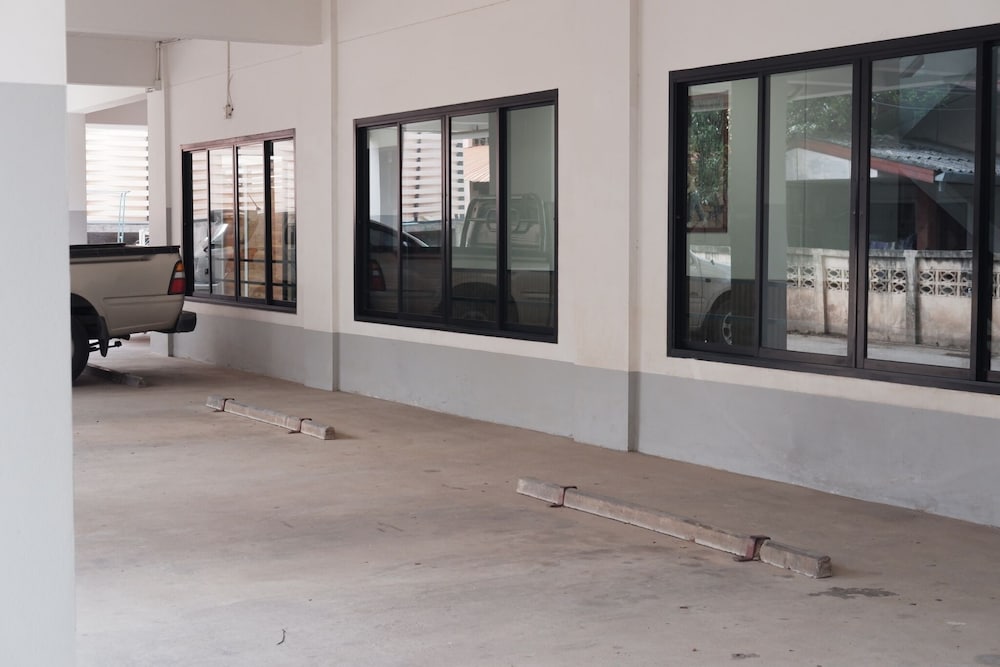 Фото Chorlada Lanna Hotel