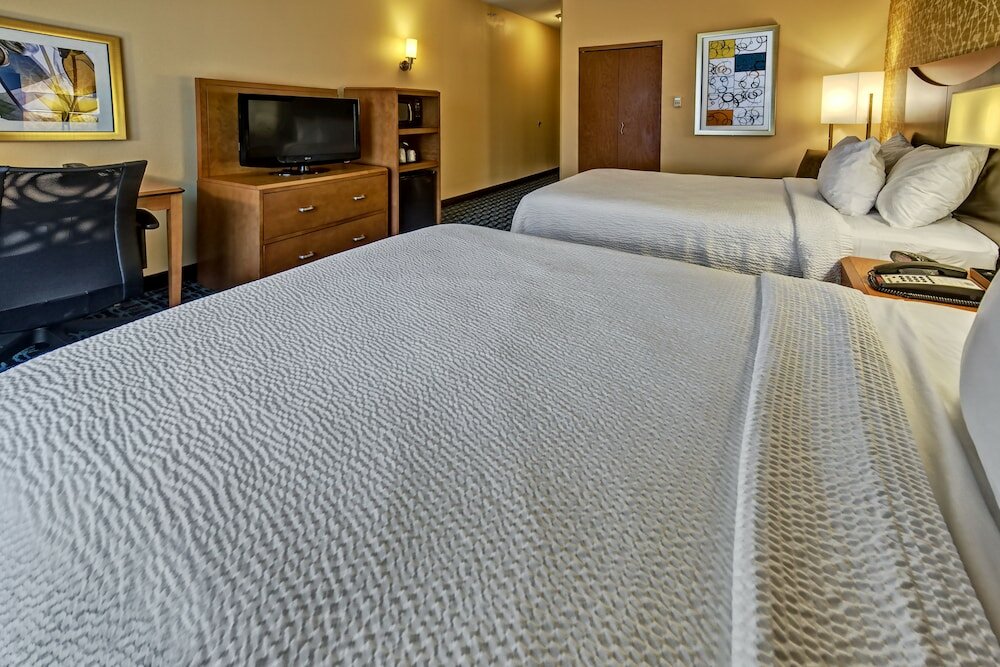 Фото Fairfield Inn & Suites Oklahoma City Airport