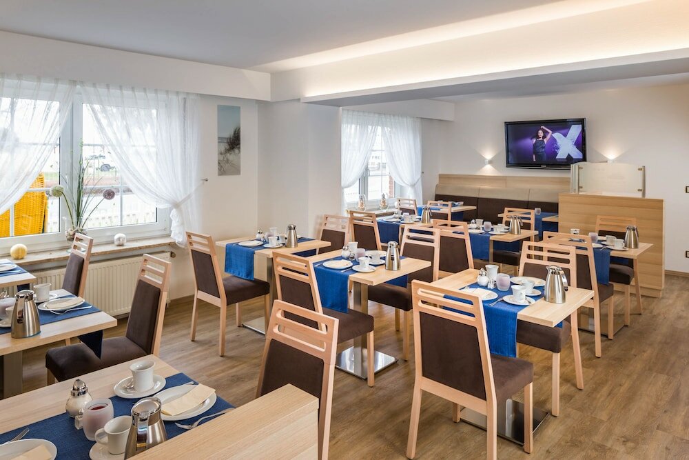 Фото Hotel Haus Seeschwalbe