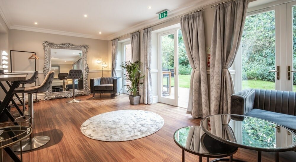 Фото The Dower House Hotel