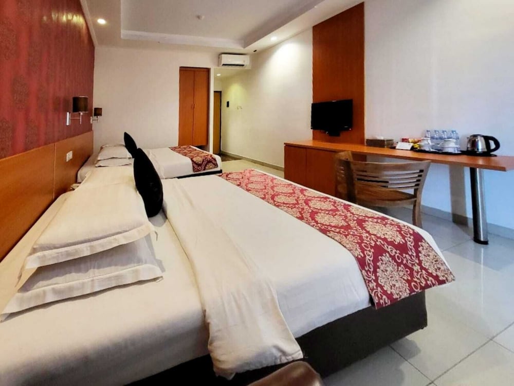 Фото Marilyn Hotel