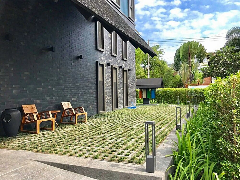 Фото Hua Hin Habitat Hotel