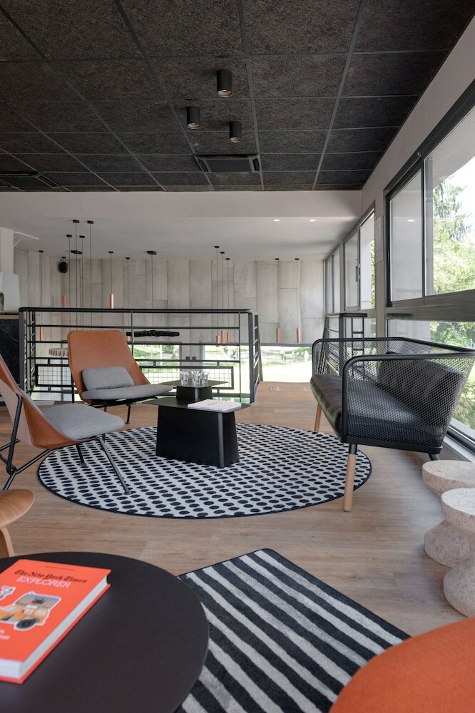 Фото Ibis Annecy Cran Gevrier