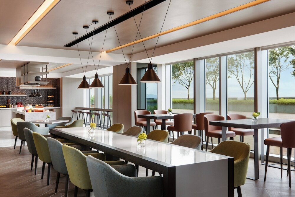 Фото Courtyard Taipei Downtown